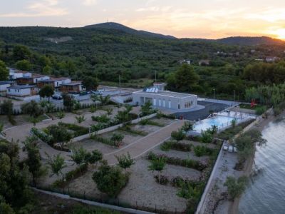 Camping Nevia - Neviđane Camping Nevia - Neviđane